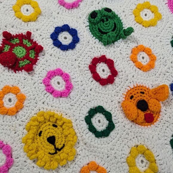 Handmade Crocheted Animal Afghan 50″×60″ • Leisure Arts Pattern #3362 - Picture 5 of 8